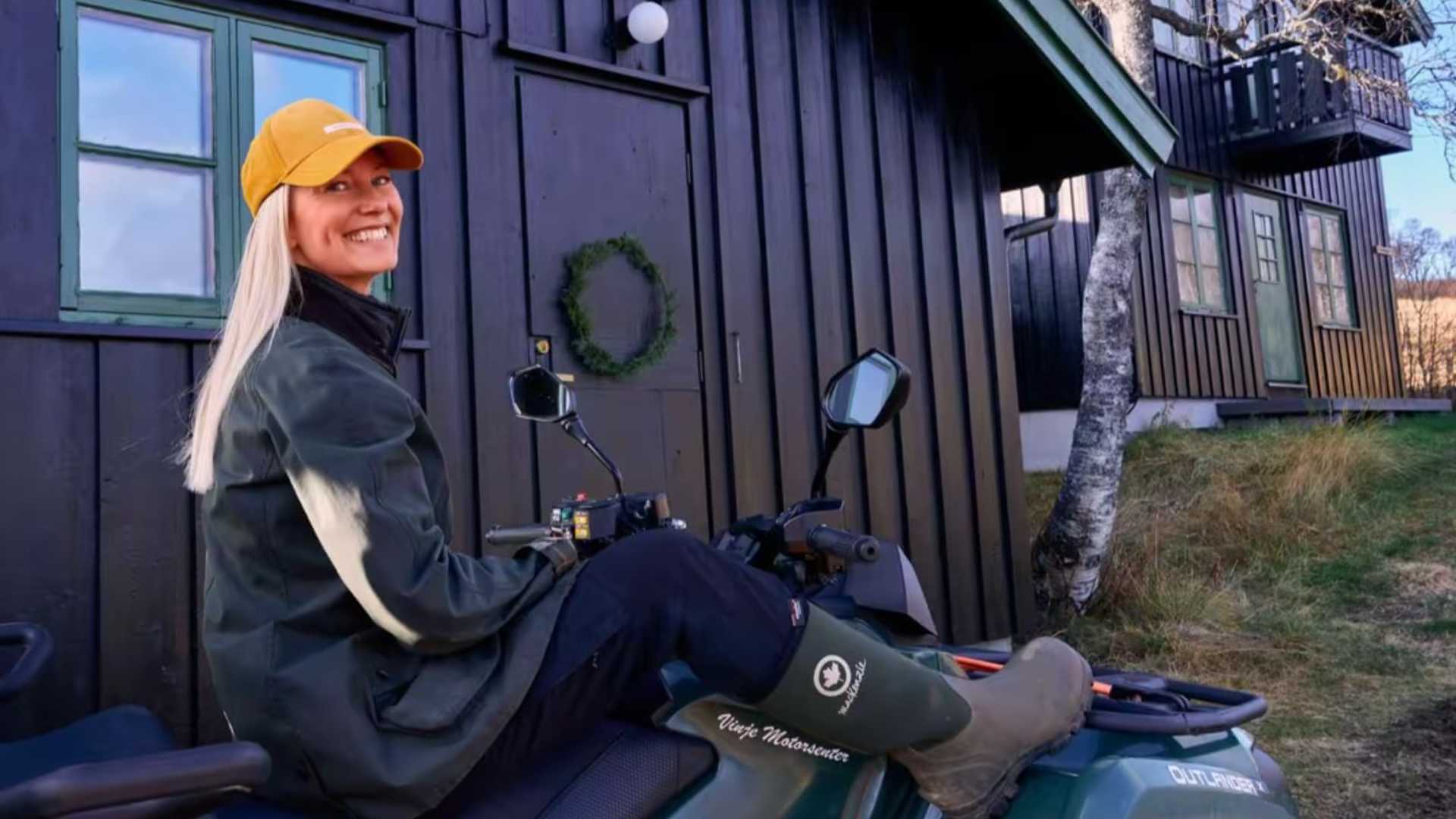 Featured image for “Telemark i rampelyset – opplev Møsstrond på NRK og DRTV”